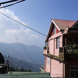 Hotel Kasturi Palace & Restaurant Darjeeling
